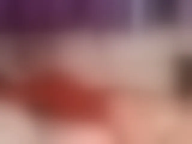 Live sex webcam photo for SquirtyMOMMY #294218124