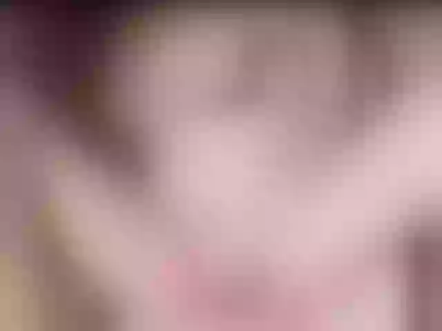 Live sex webcam photo for Sralet20 #292065915