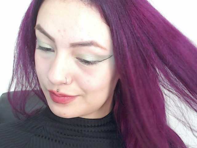 Live sex webcam photo for Sscarlet #276913627