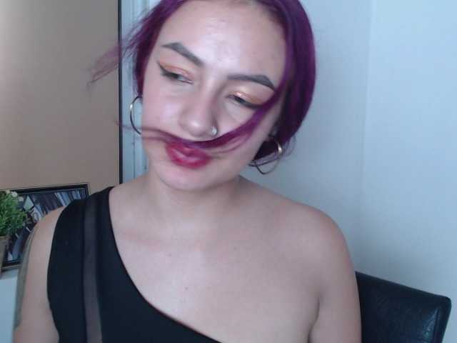 Live sex webcam photo for Sscarlet #276970169