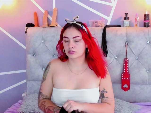 Live sex webcam photo for Sscarlet #277951559