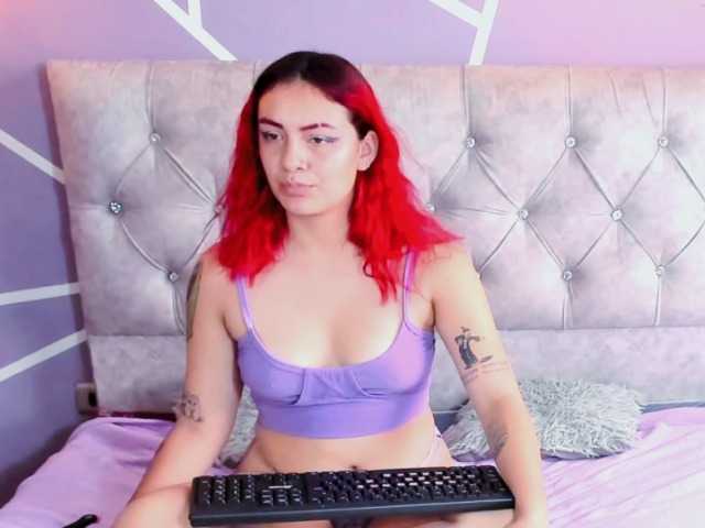 Live sex webcam photo for Sscarlet #277998752