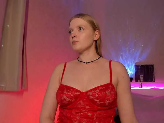Live sex webcam photo for Ssweet-annie #292419881