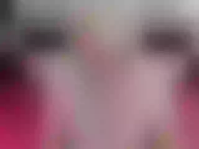 Live sex webcam photo for StaceMilf #273478215