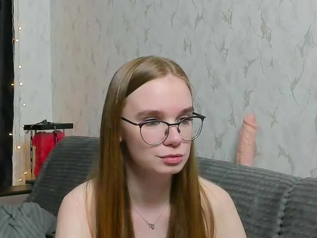 Live sex webcam photo for Stacey-Kiss #291051530