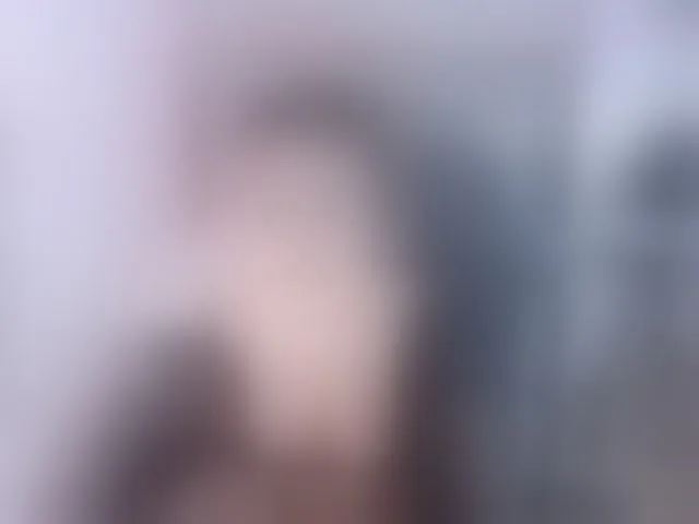 Live sex webcam photo for StaceyWhite #293087715