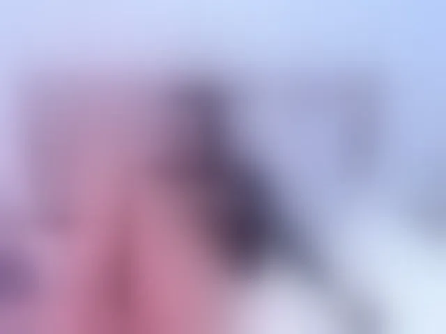 Live sex webcam photo for StaceyWhite #293181940
