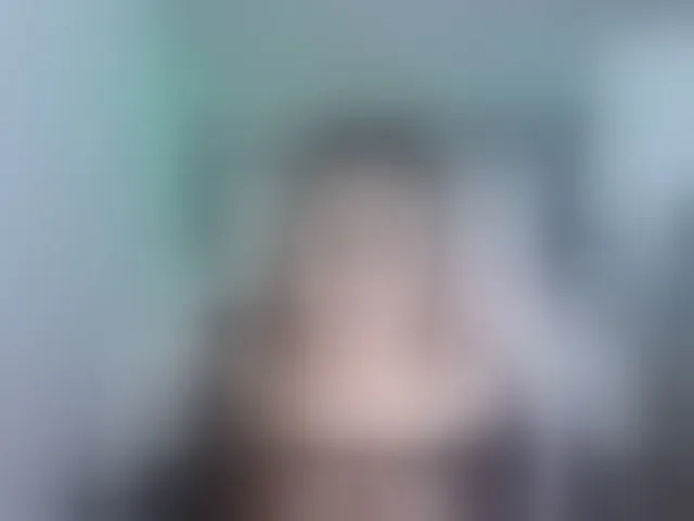 Live sex webcam photo for StaceyWhite #293504446