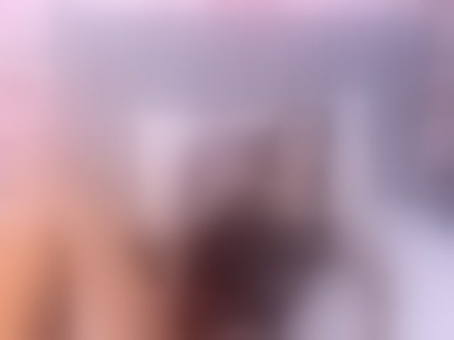 Live sex webcam photo for StaceyWhite #294344750