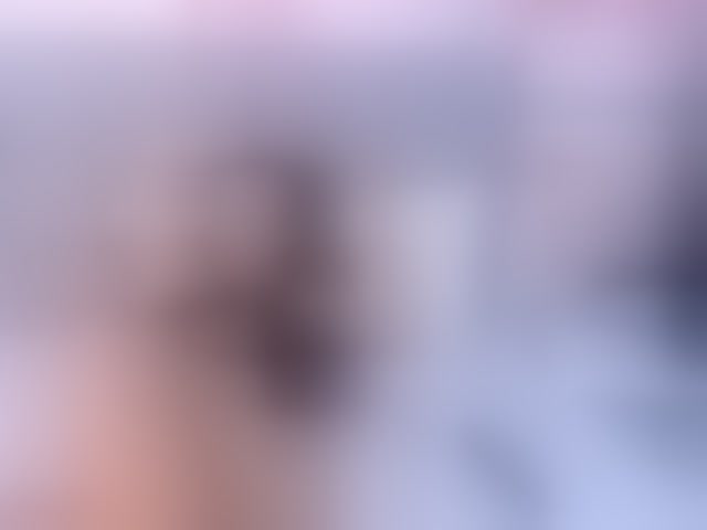 Live sex webcam photo for StaceyWhite #294380426