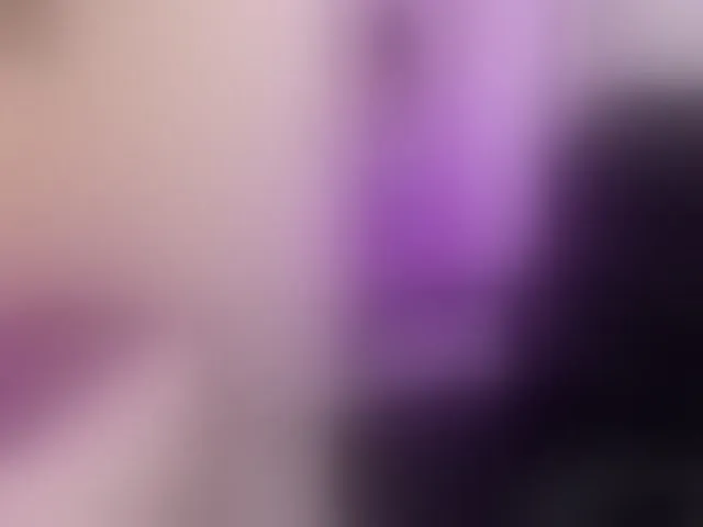 Live sex webcam photo for StacyConner #293379972