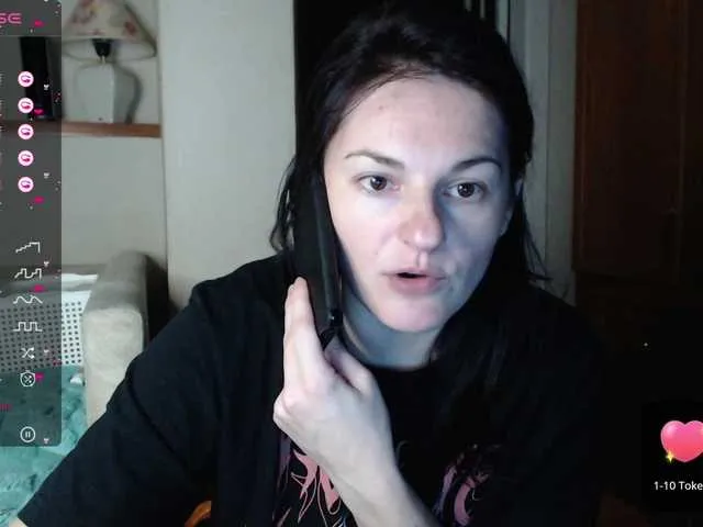 Live sex webcam photo for StacyDavise #276775872