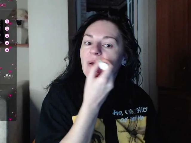 Live sex webcam photo for StacyDavise #276788598