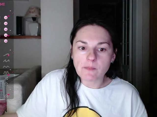Live sex webcam photo for StacyDavise #276987912