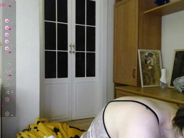 Live sex webcam photo for StacyDavise #277099700