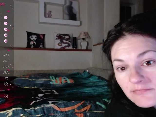 Live sex webcam photo for StacyDavise #277134979