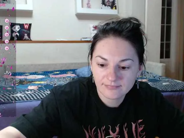 Live sex webcam photo for StacyDavise #277308755