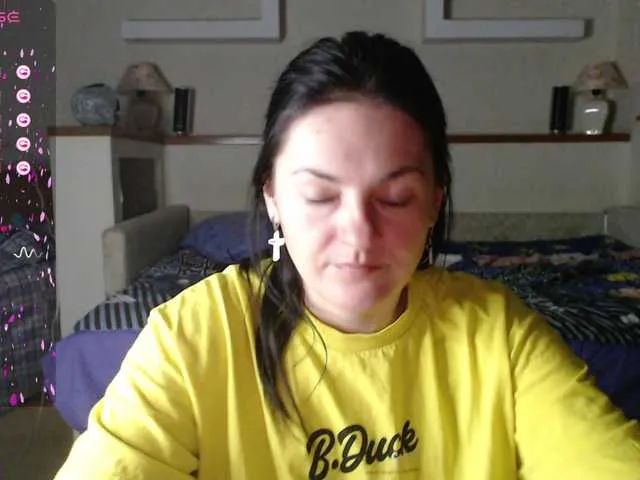 Live sex webcam photo for StacyDavise #277381864