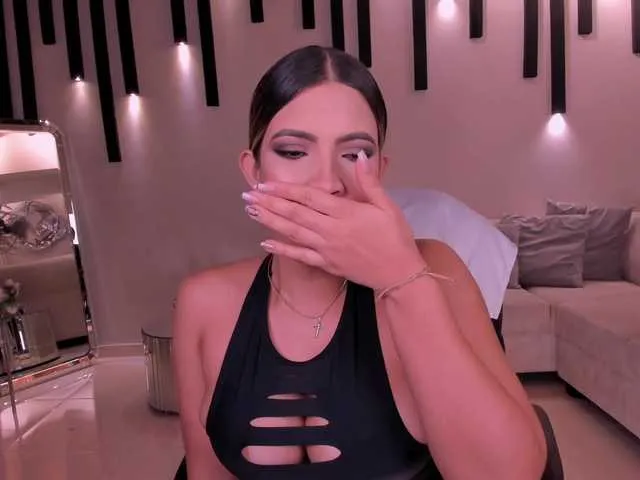 Live sex webcam photo for StacyEvans #291527981