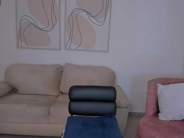 Live sex webcam photo for StacyWoods #291496899