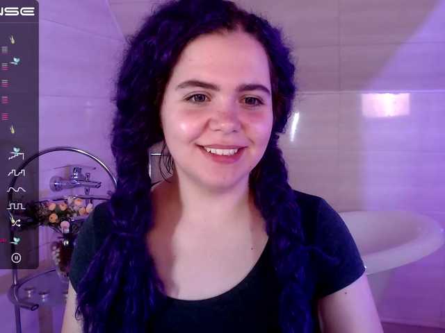 Live sex webcam photo for Stacyflare #274304861