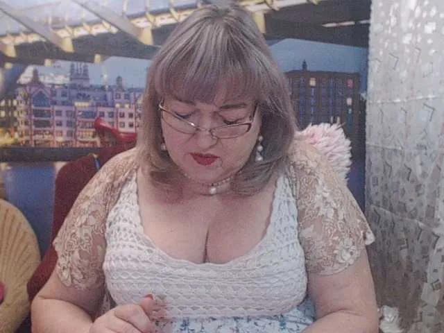 Live sex webcam photo for StarMarmelada #272962225