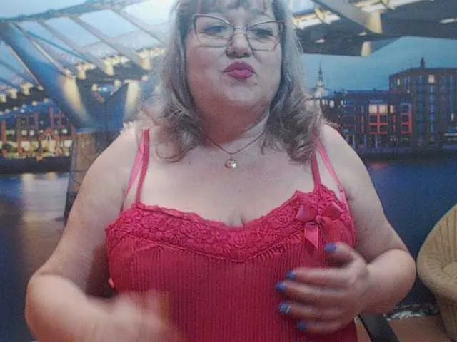 Live sex webcam photo for StarMarmelada #273678254