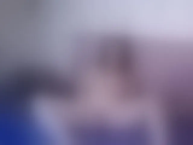 Live sex webcam photo for StarMilaX #294178375