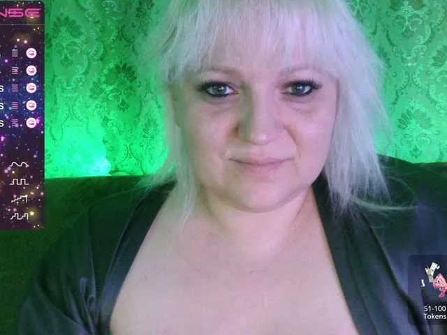 Live sex webcam photo for Stasja1 #275562960