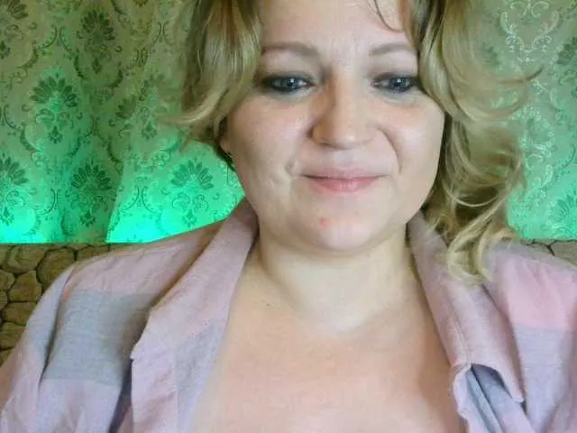 Live sex webcam photo for Stasja1 #286018623