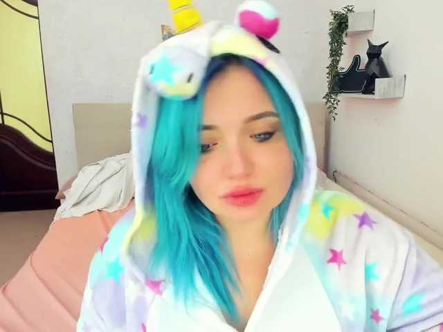 Live sex webcam photo for StasyBright #271824475