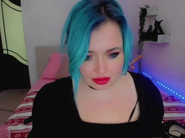 Live sex webcam photo for StasyBright #271902385