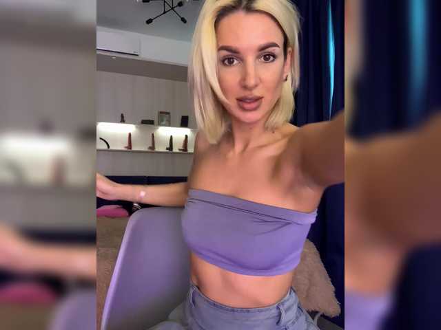 Live sex webcam photo for Stasya-moor #290641180