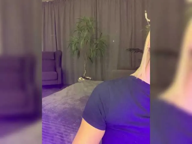 Live sex webcam photo for Stasya-moor #292110140