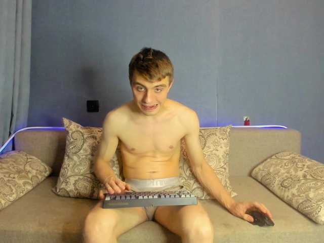 Live sex webcam photo for StefanParks #292164215