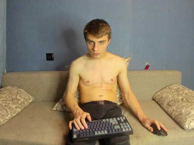 Live sex webcam photo for StefanParks #292302762