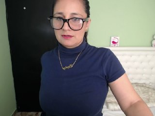 Live sex webcam photo for StefanyMilf #156727347