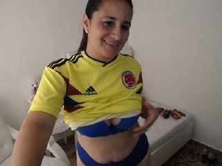 Live sex webcam photo for StefanyMilf #161944930