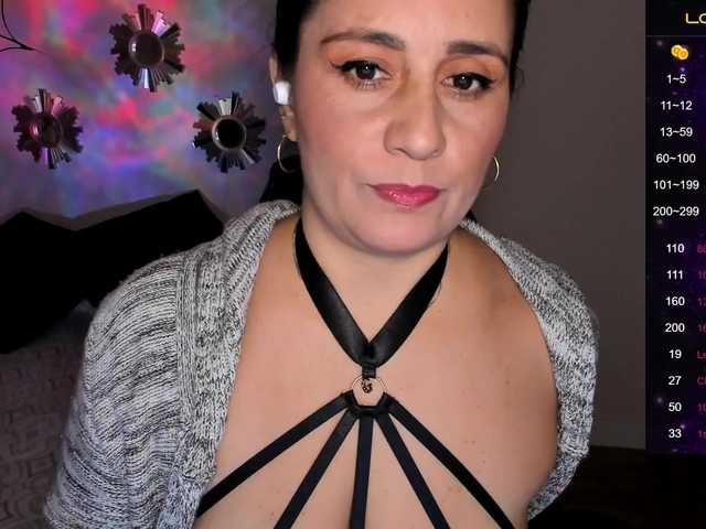 Live sex webcam photo for StefanyMilf #276556353