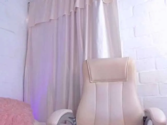 Live sex webcam photo for SteffanyRedx #276059812