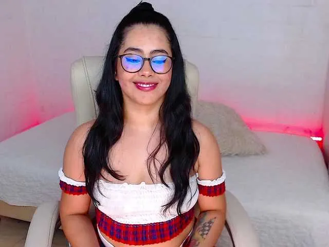 Live sex webcam photo for SteffanyRedx #277977117