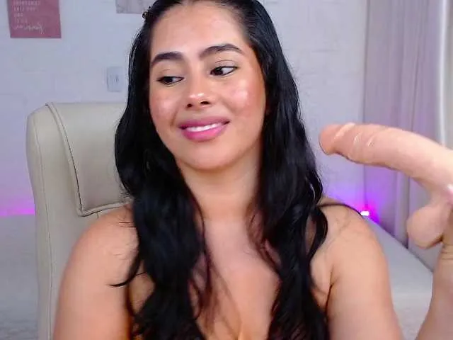 Live sex webcam photo for SteffanyRedx #278138768