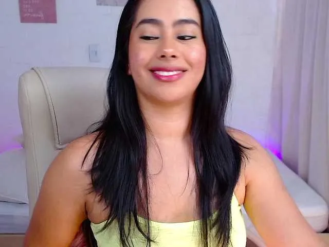 Live sex webcam photo for SteffanyRedx #278297480