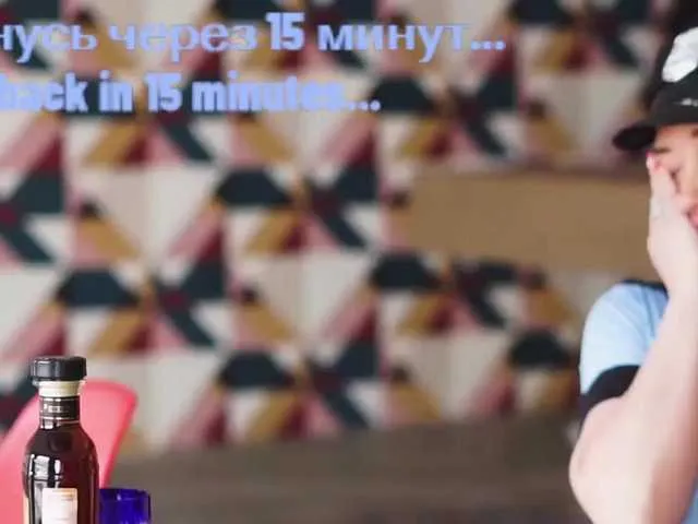 Live sex webcam photo for Stella888 #272900684