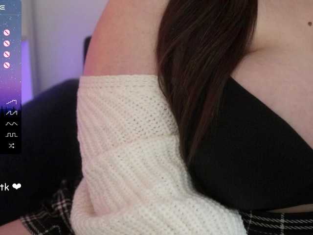 Live sex webcam photo for StellaFlurry #276833315