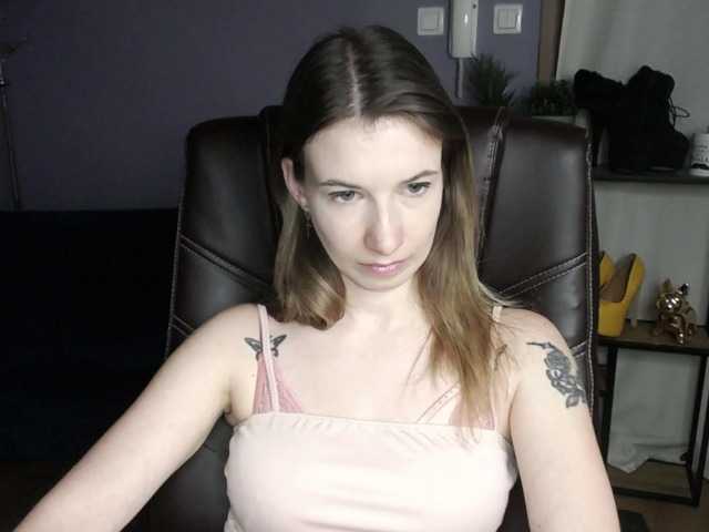 Live sex webcam photo for StellaWILD #273384616