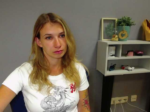 Live sex webcam photo for StellaWILD #274556803