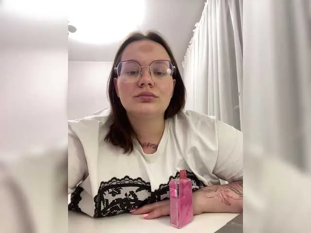 Live sex webcam photo for Stellai #291121281