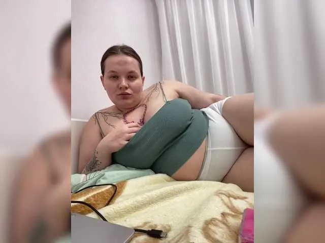Live sex webcam photo for Stellai #291127660