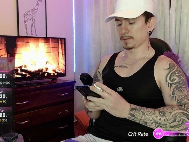 Live sex webcam photo for Steven-tyler #277772967